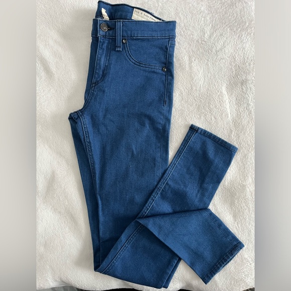 rag & bone/JEAN- The High-Rise Skye Lightweight Skinny Jeans - Picture 4 of 9